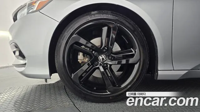 Honda Accord 2019 thumb 5