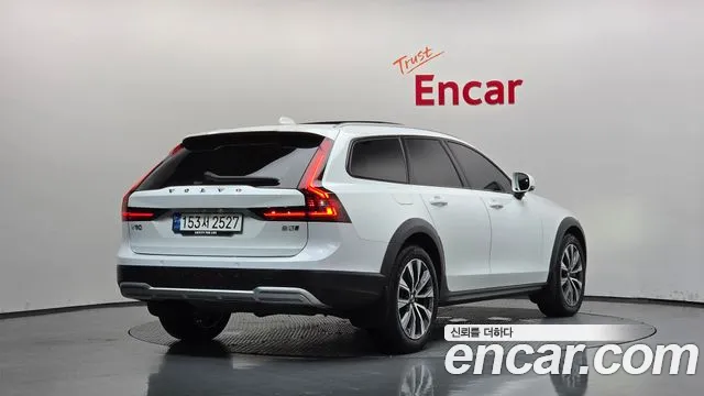 Volvo V90 2022 thumb 2