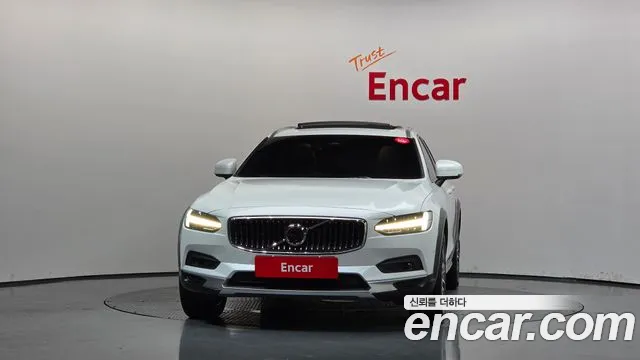 Volvo V90 2022 thumb 3