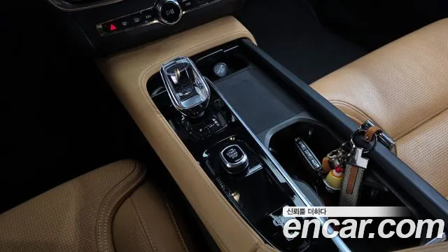 Volvo V90 2022 thumb 9