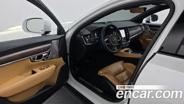 Volvo V90 2022 thumb 10