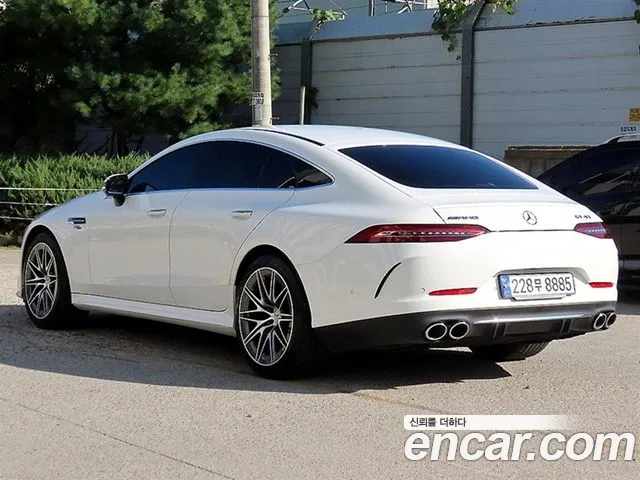 Mercedes-Benz AMG GT 2023 thumb 3