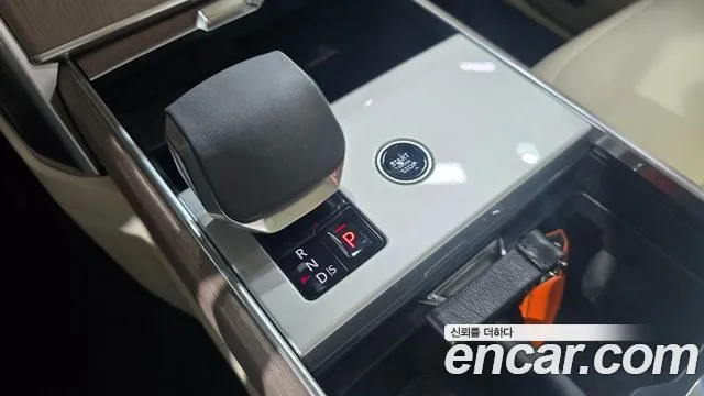 Land Rover Range Rover 2025 thumb 8