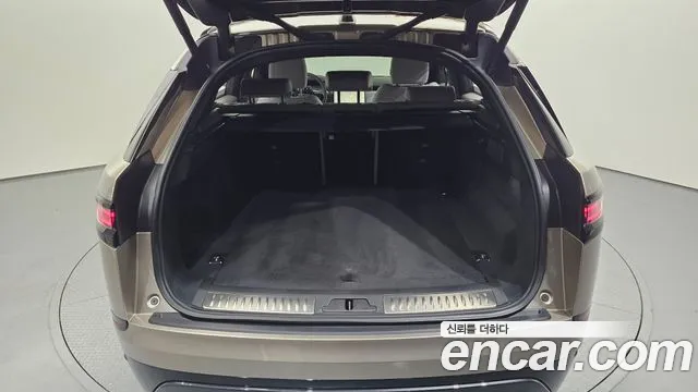 Land Rover Range Rover Velar 2025 thumb 10