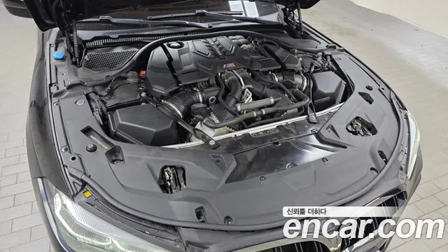 BMW M8 2021 thumb 6