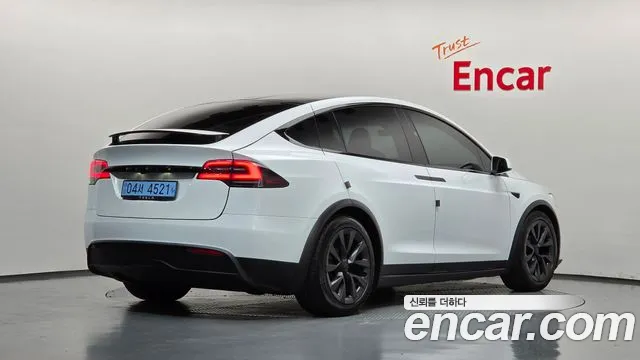 Tesla Model X 2025 thumb 2