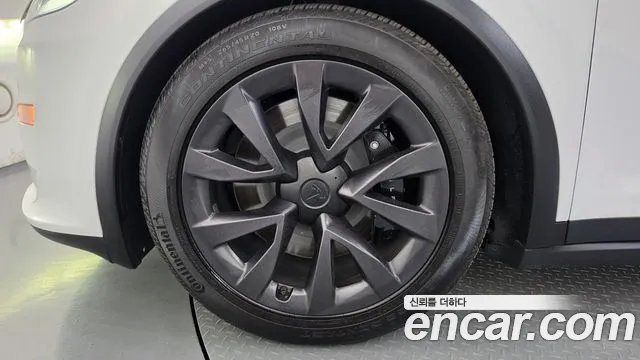 Tesla Model X 2025 thumb 5