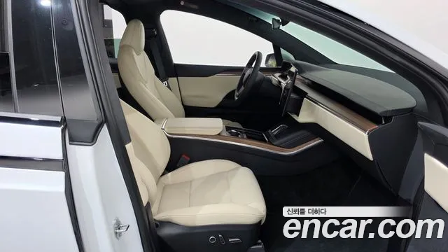 Tesla Model X 2025 thumb 11