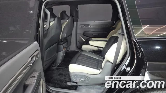 Kia EV9 2023 thumb 11