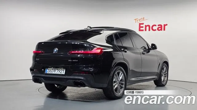 BMW X4 2020 thumb 2