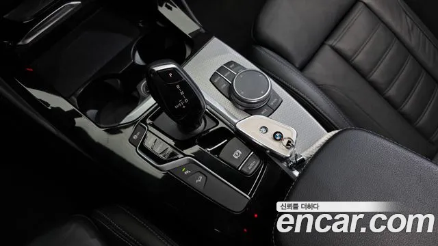 BMW X4 2020 thumb 9