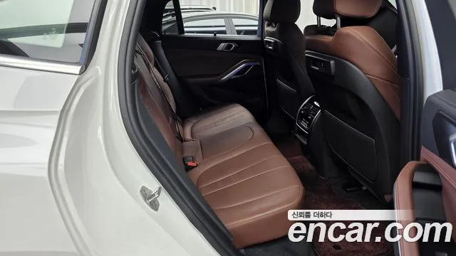 BMW X6 2022 thumb 12