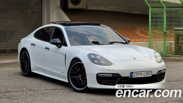Porsche Panamera 2020 thumb 12