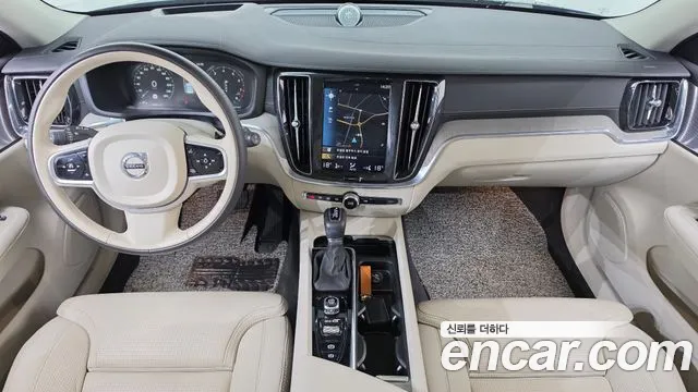 Volvo V60 2020 thumb 7