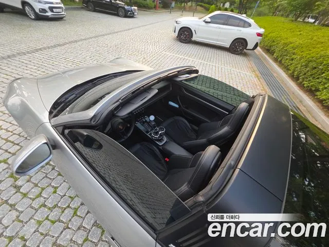 Porsche 911 2024 thumb 7
