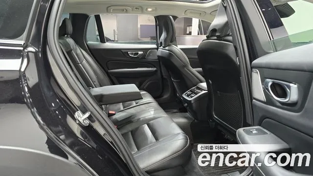 Volvo V60 2025 thumb 11