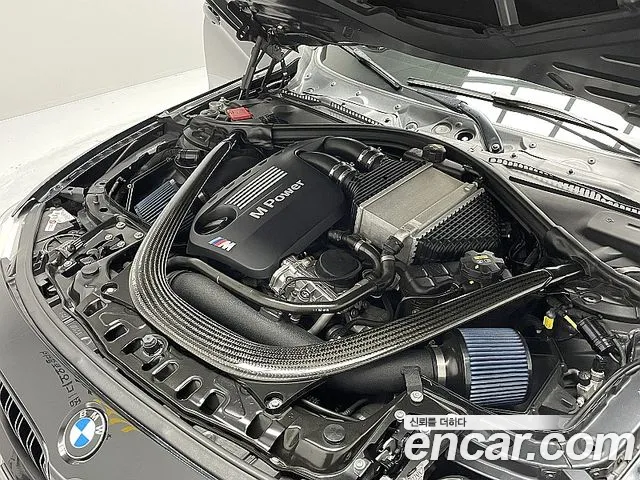 BMW M3 2016 thumb 6