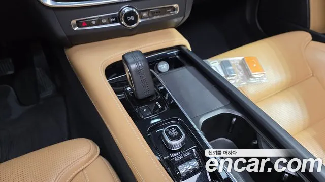 Volvo V90 2020 thumb 9