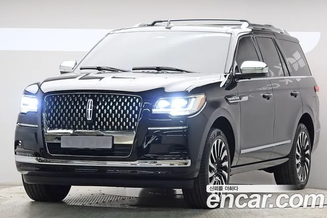 Lincoln Navigator 2023 thumb 12