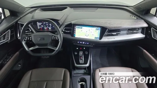 Audi Q4 e-tron 2025 thumb 7