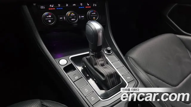 Volkswagen Jetta 2021 thumb 9
