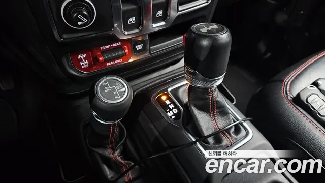 Jeep Wrangler 2020 thumb 8