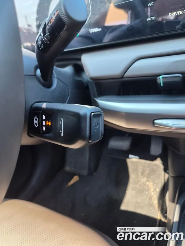 Kia EV4 2026 thumb 9
