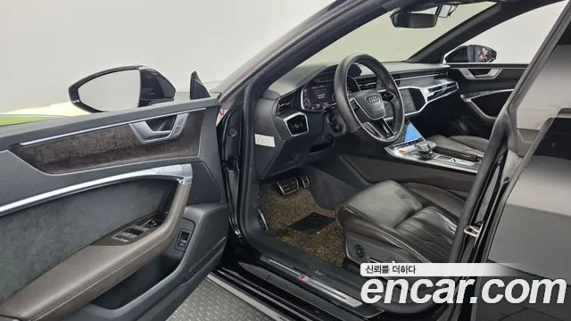 Audi A7 2020 thumb 10