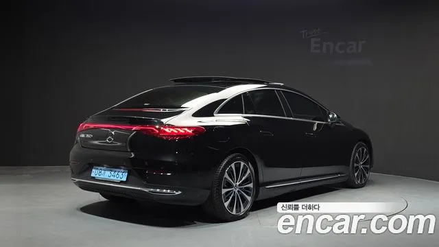 Mercedes-Benz EQE 2023 thumb 2