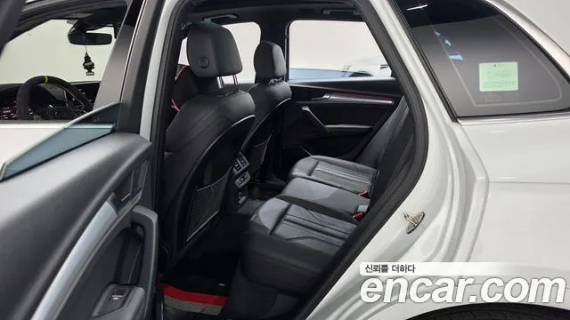 Audi Q5 2020 thumb 11