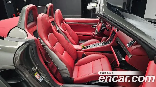 Porsche Cayman 2021 thumb 10