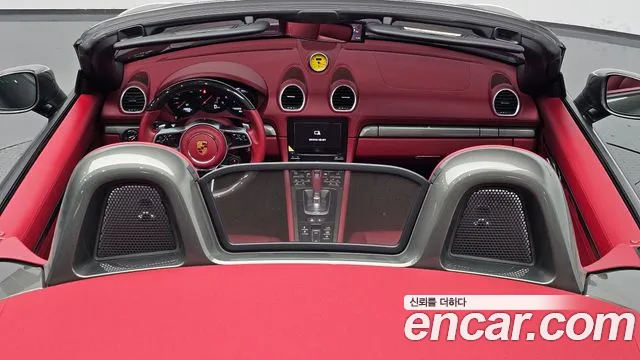 Porsche Cayman 2021 thumb 11