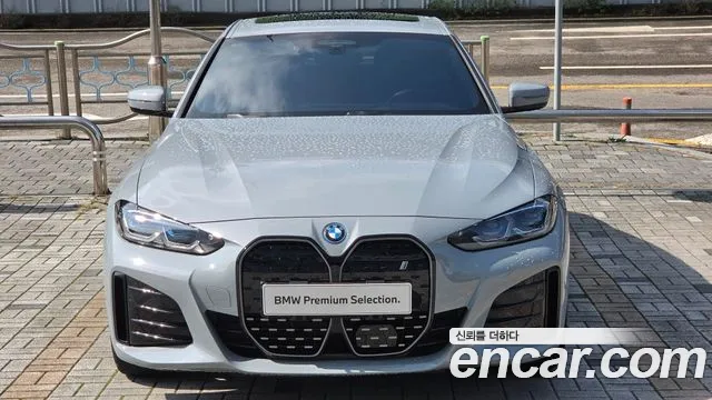 BMW i4 2023 thumb 4