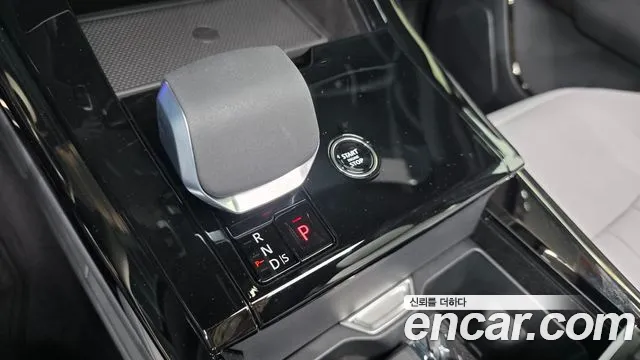 Land Rover Range Rover Sport 2026 thumb 9