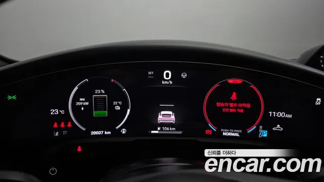 Porsche Taycan 2025 thumb 8