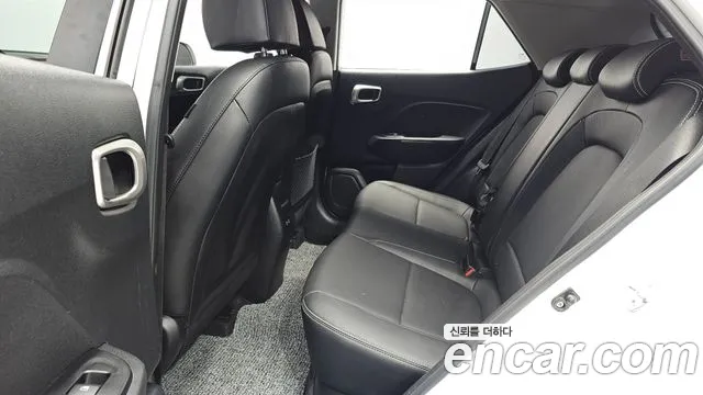 Hyundai Venue 2023 thumb 11