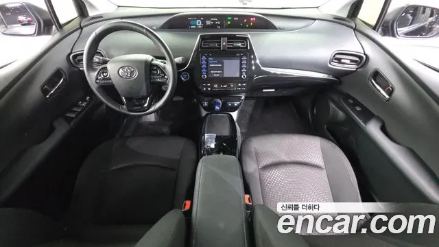 Toyota Prius 2021 thumb 7