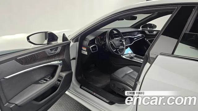 Audi A7 2023 thumb 10