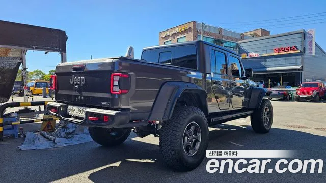 Jeep Gladiator 2021 thumb 3