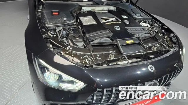 Mercedes-Benz AMG GT 2021 thumb 6