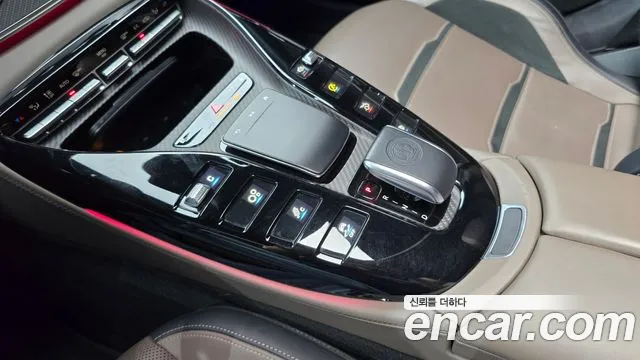 Mercedes-Benz AMG GT 2021 thumb 9