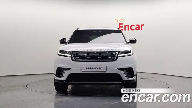 Land Rover Range Rover Velar 2026 thumb 7