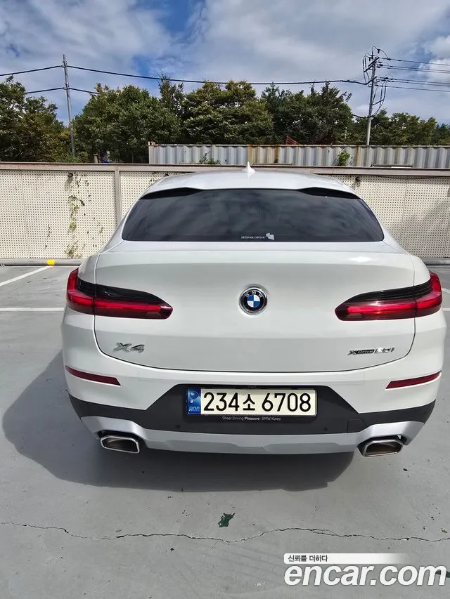 BMW X4 2023 thumb 5