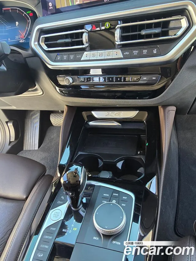 BMW X4 2023 thumb 7