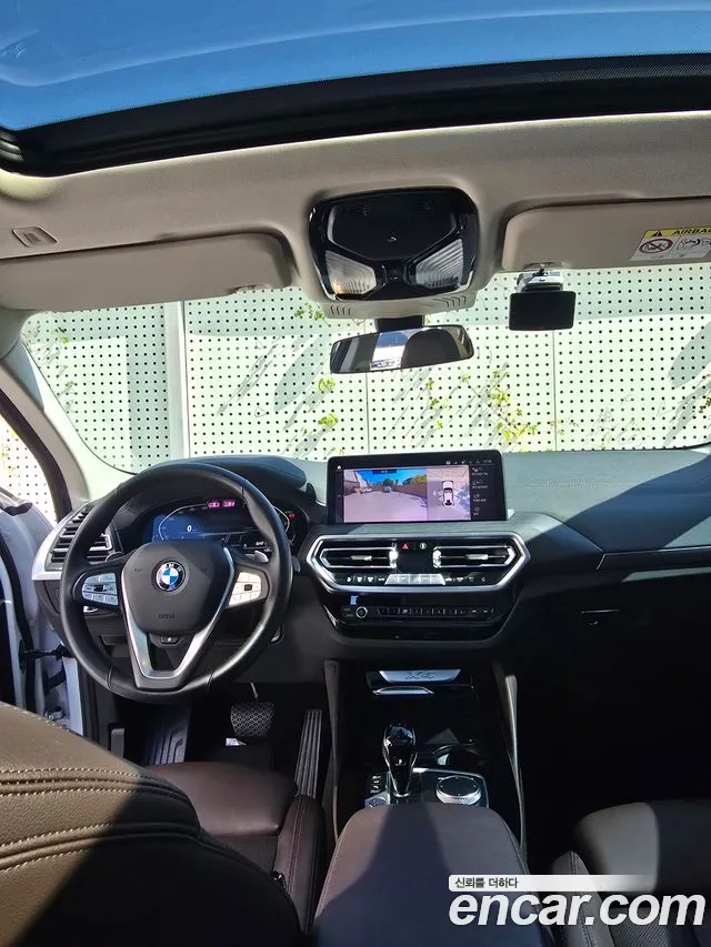 BMW X4 2023 thumb 9