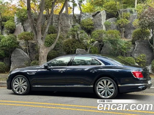 Bentley Flying Spur 2021 thumb 2
