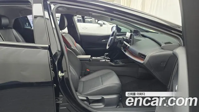 Toyota Prius 2023 thumb 11