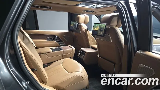 Land Rover Range Rover 2023 thumb 12