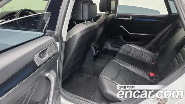 Volkswagen Arteon 2022 thumb 12