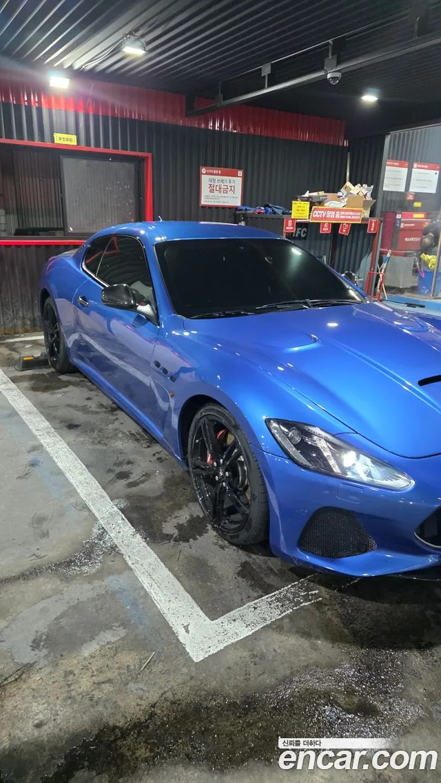 Maserati GranTurismo 2019 thumb 4